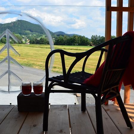 Ydykseb Hotel Frýdlant nad Ostravicí Екстериор снимка